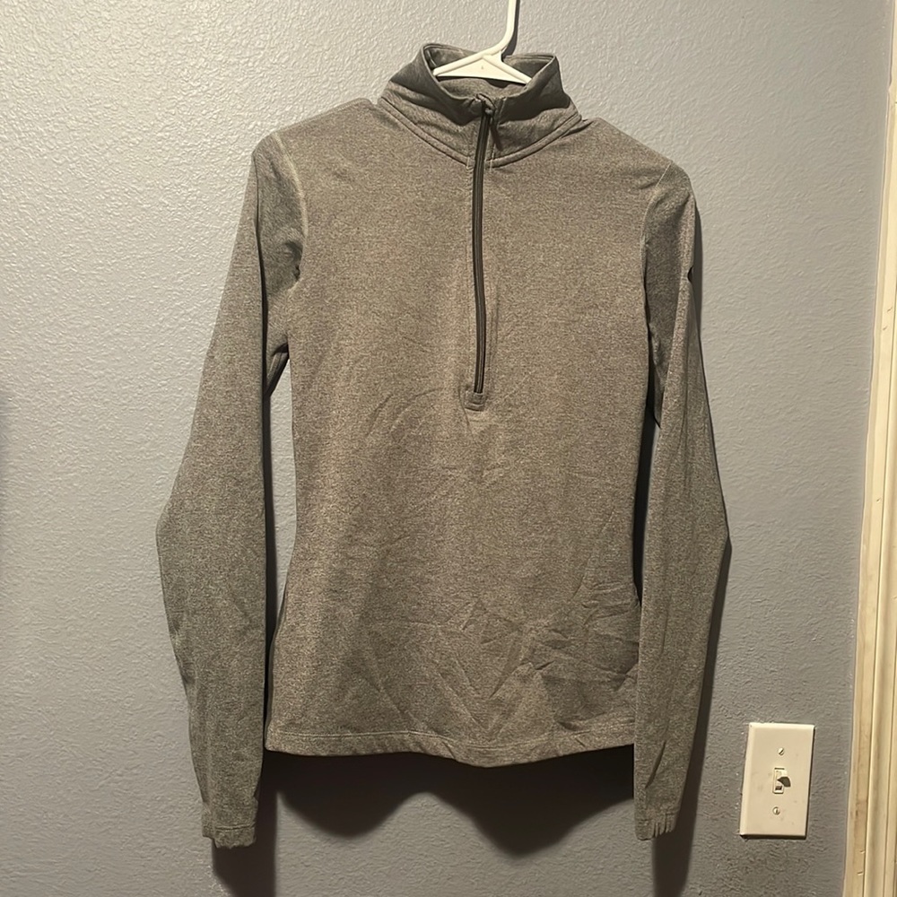 Nike sweatshirt women